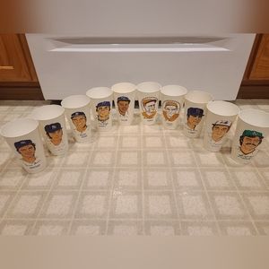 1970s Rare 7-11 Slurpee Cup Lot of 10 Baseball Yogi Berra